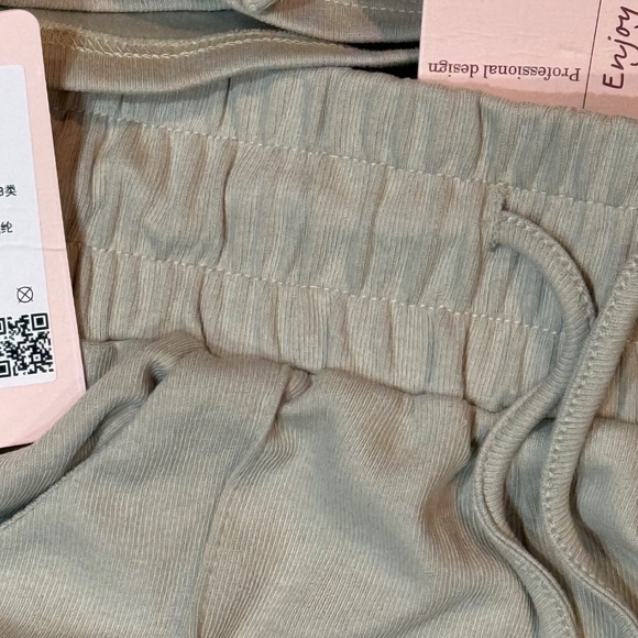 2 set - Picture 4 of 6